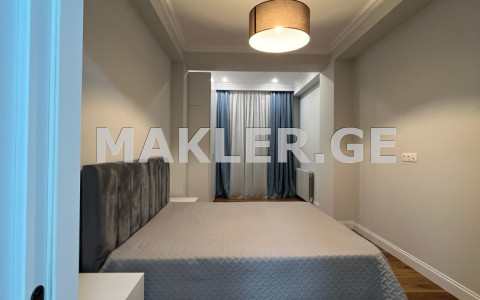  For Rent 4 room  Apartment in Vake dist.  in Paliashvili st. 