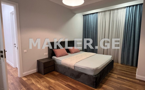  For Rent 4 room  Apartment in Vake dist.  in Paliashvili st. 