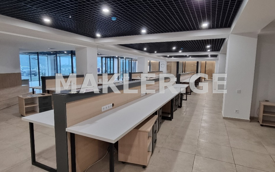  Kiralık 520 m²  Büro & Ofis in Vashlijvari dist.  in M. Machavariani st. 