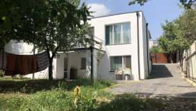 Satılık 194 m²  Çiftlik Evi in Oqrokana