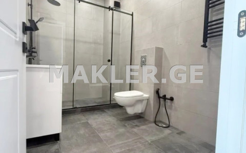  იყიდება 2 ოთახიანი  ბინა საბურთალოზე  ფერმწერთა ქუჩაზე 