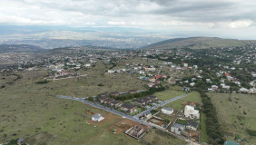 Satılık 1490 m²  Arsa in Tsavkisi