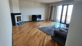 For Rent 4 room  Apartment near the Lisi lake