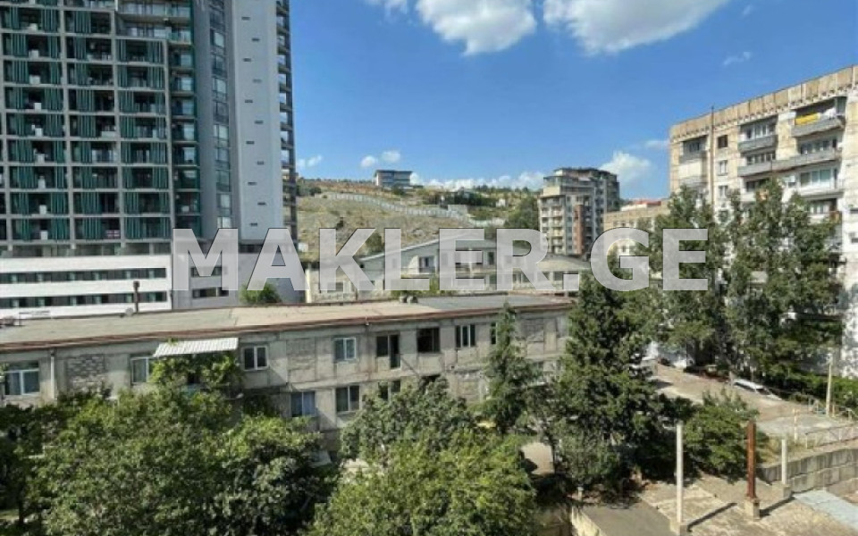  Satılık 3   Daire in Saburtalo dist.  in Mindeli st. 