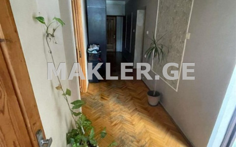  Satılık 3   Daire in Saburtalo dist.  in Mindeli st. 