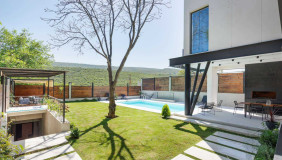 For Sale or For Rent 240 m² space Private House in Digomi village