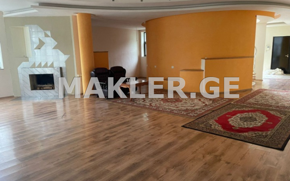  للإيجار 580 m² space منزل خاص في منطقة فاكي  on A.Razmadze st. 