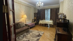 For Sale 5 room  Apartment in Bagebi dist.