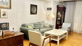 For Sale 3 room  Apartment in Vake dist.