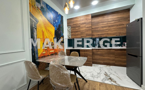  Сдаётся 3 комнатная  Квартира в Сабуртало  на ул. Университетская 