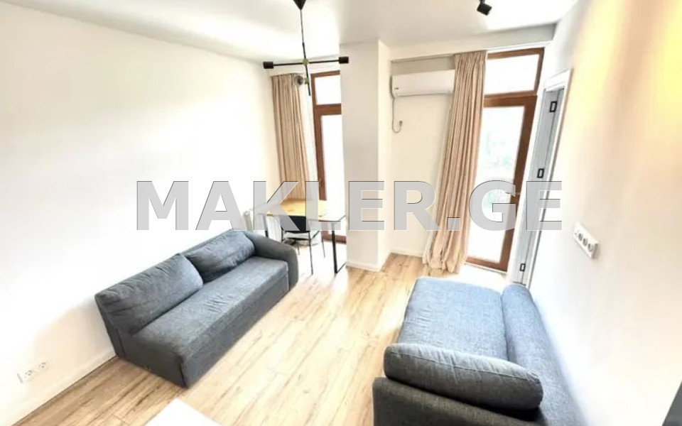  Продается 2 комнатная  Квартира в Сабуртало  на ул. Университетская 