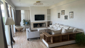 For Sale or For Rent 543 m² space Private House near the Lisi lake