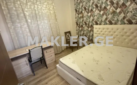  ქირავდება 3 ოთახიანი  ბინა საბურთალოზე  ჭიათურის ქუჩაზე 