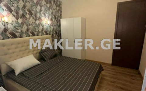  ქირავდება 3 ოთახიანი  ბინა საბურთალოზე  ჭიათურის ქუჩაზე 