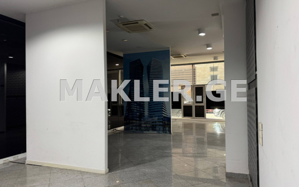  ქირავდება 1100 m² ფართობის ოფისი საბურთალოზე  ალ. ყაზბეგის გამზირზე 