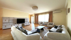 For Rent 4 room  Apartment in Vake dist.