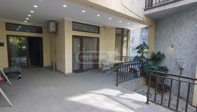 For Rent 450 m² space Private House in Vake dist.