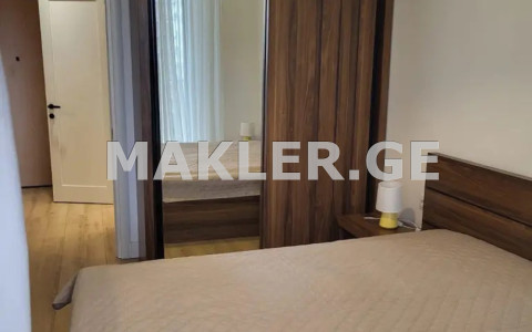  Сдаётся 2 комнатная  Квартира в Сабуртало  на ул. Тамарашвили 