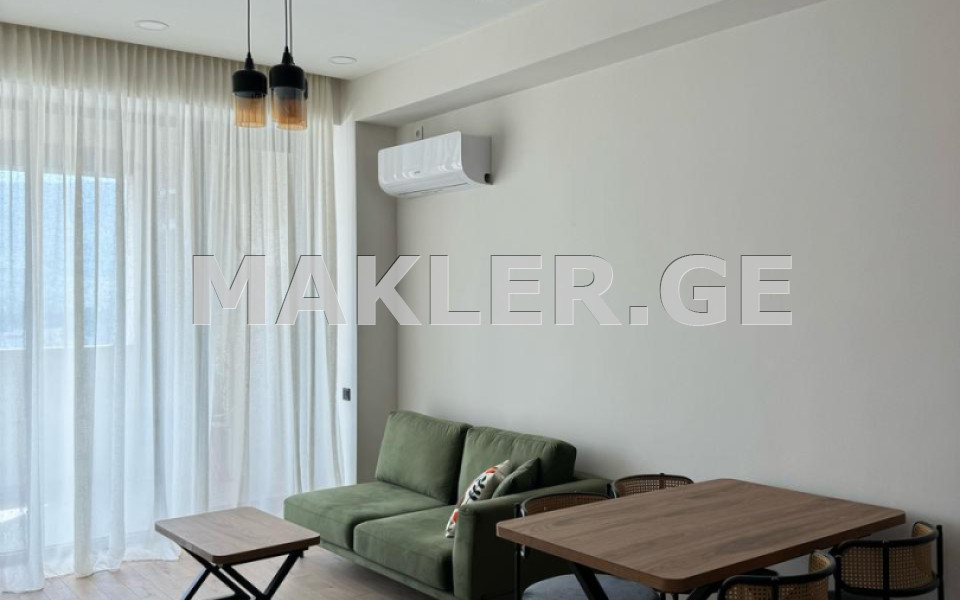  იყიდება ქირავდება 2 ოთახიანი  ბინა საბურთალოზე  ნუცუბიძის ქუჩაზე 