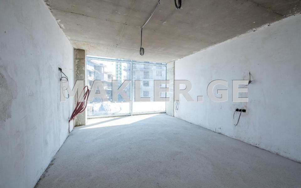  იყიდება 3 ოთახიანი  ბინა ლისის ტბაზე