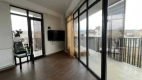 For Sale 4 room  Apartment near the Lisi lake