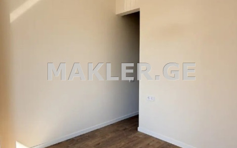  Продается 3 комнатная  Квартира в Сабуртало