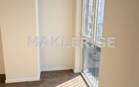  Продается 3 комнатная  Квартира в Сабуртало