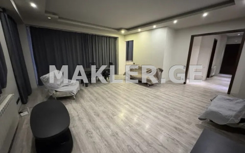  Продается Сдаётся 3 комнатная  Квартира в Сабуртало  на ул. Панаскертели-Цицишвили 