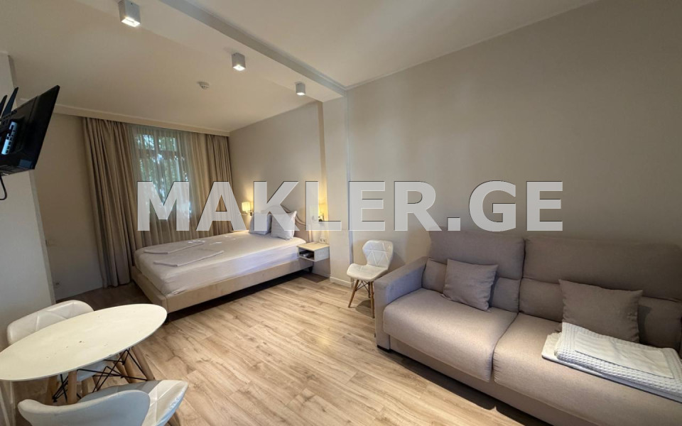  For Sale 3 room  Apartment in Sololaki dist. (Old Tbilisi)  in Kavlashvili st. 