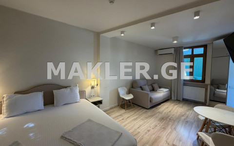  For Sale 3 room  Apartment in Sololaki dist. (Old Tbilisi)  in Kavlashvili st. 
