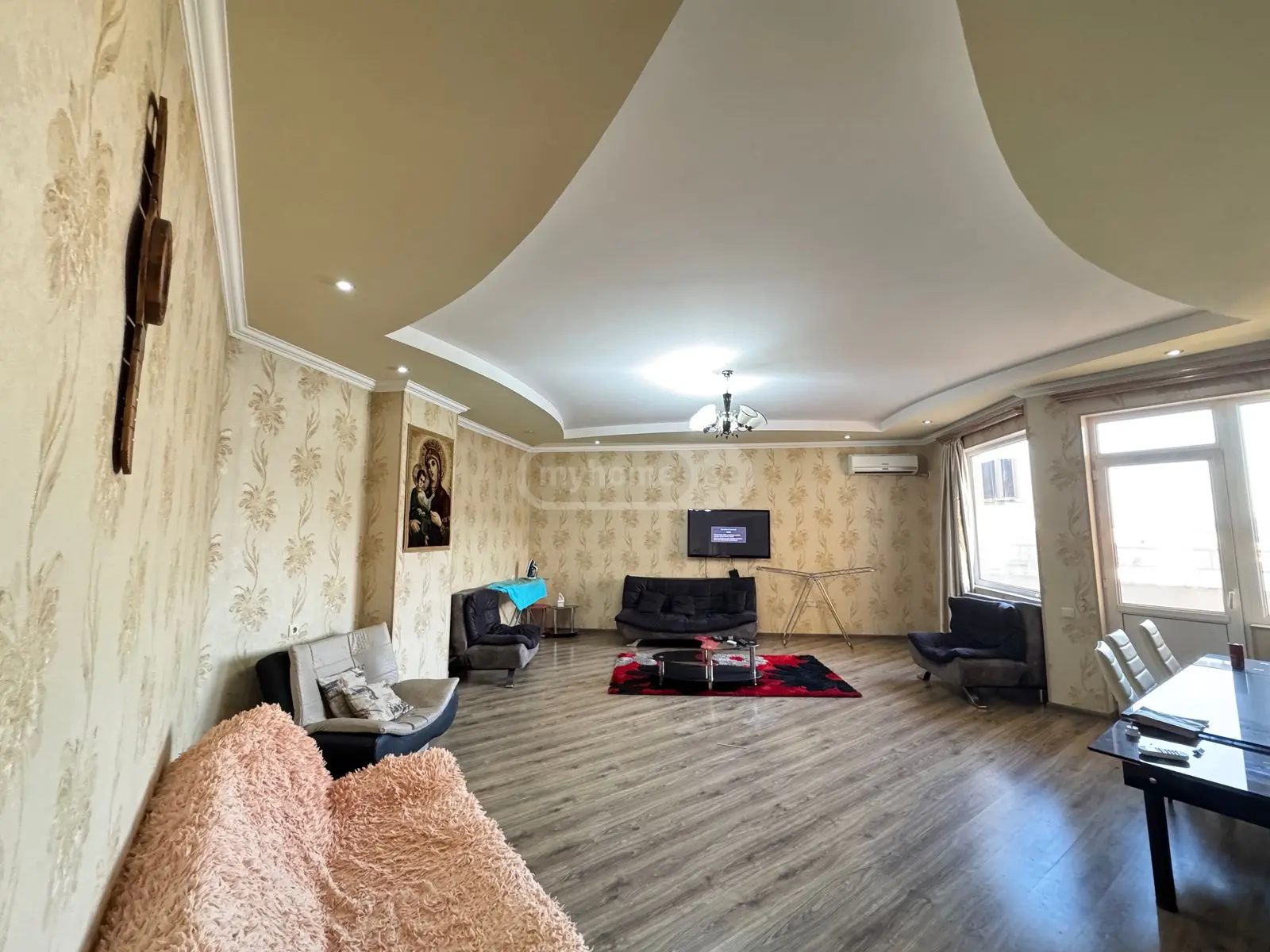  Kiralık 5   Daire in Saburtalo dist.  in Pekini turn 