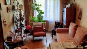 Продается 3 комнатная  Квартира в Сабуртало