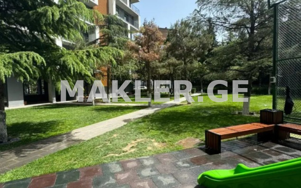  იყიდება 78 m² ფართობის ოფისი ვაკეში  ი. ჭავჭავაძის გამზ. 