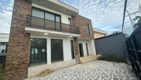 Satılık 250 m²  Villa in Nadzaladevi dist.