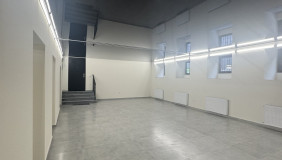 Kiralık 160 m²  İşyeri in Chugureti dist.