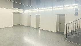 ქირავდება 160 m² ფართობის კომერციული ფართი ჩუღურეთის რაიონში