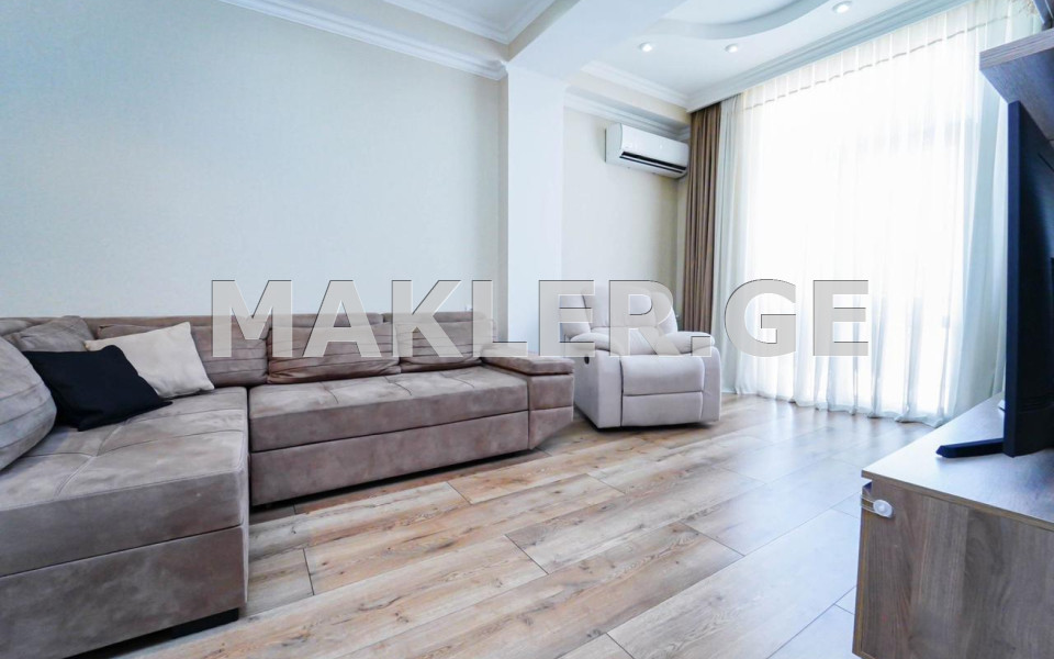  For Sale 4 room  Apartment in Digomi dist.  in Lubliani st. 