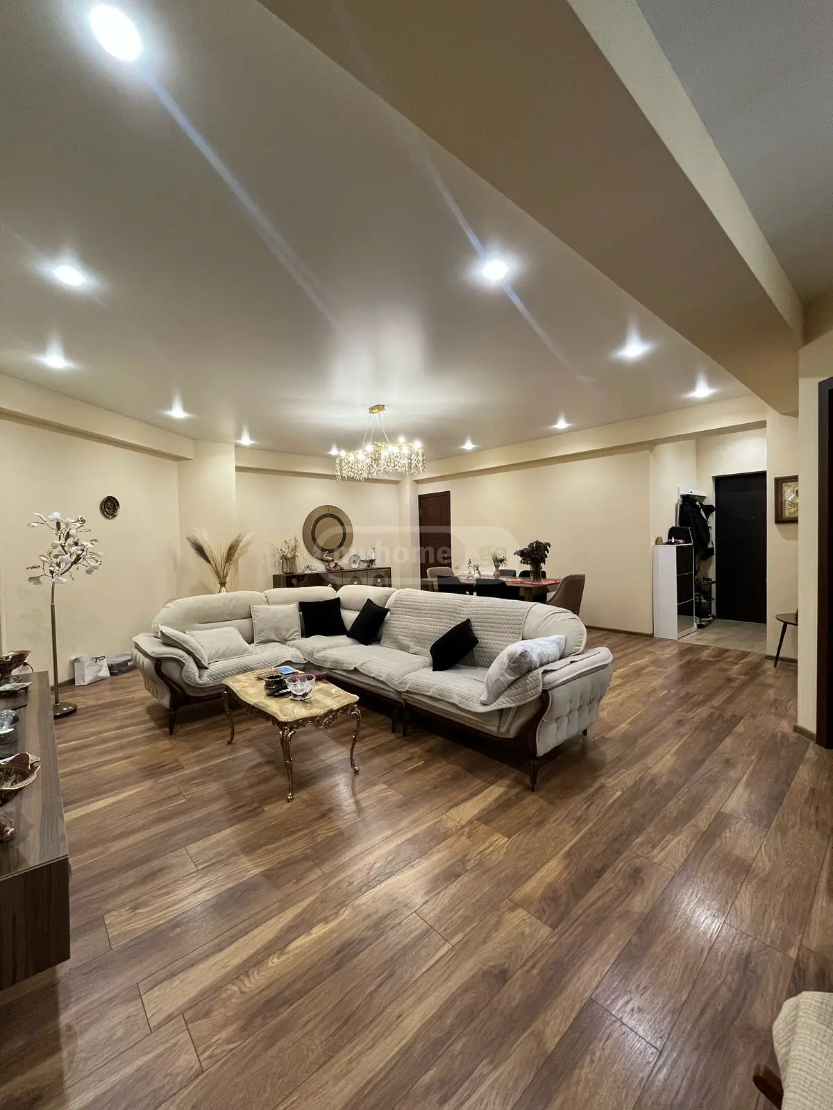 For Sale 4 room  Apartment in Saburtalo dist.