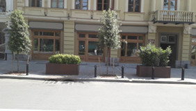 Kiralık 162 m²  İşyeri in Mtatsminda dist. (Old Tbilisi)