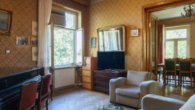 Satılık 5   Daire in Sololaki dist. (Old Tbilisi)