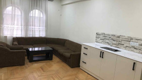 For Sale 5 room  Apartment in Ortachala