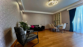 For Rent 5 room  Apartment in Vake dist.