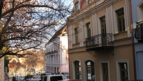 For Rent 1 room  Apartment in Sololaki dist. (Old Tbilisi)