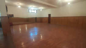 Kiralık 178 m²  İşyeri in Digomi dist.