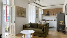 For Sale 3 room  Apartment in Vera dist.