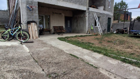 Продается Строящийся Загородная недвижимост в Шиндиси