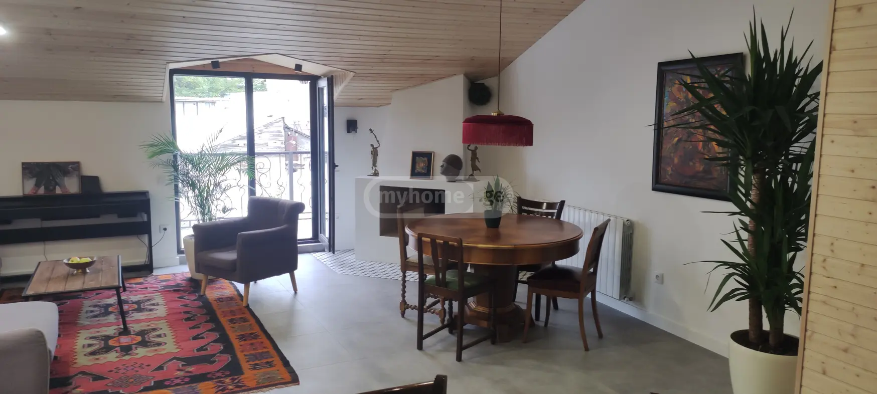 For Sale 4 room  Apartment in Vake dist.