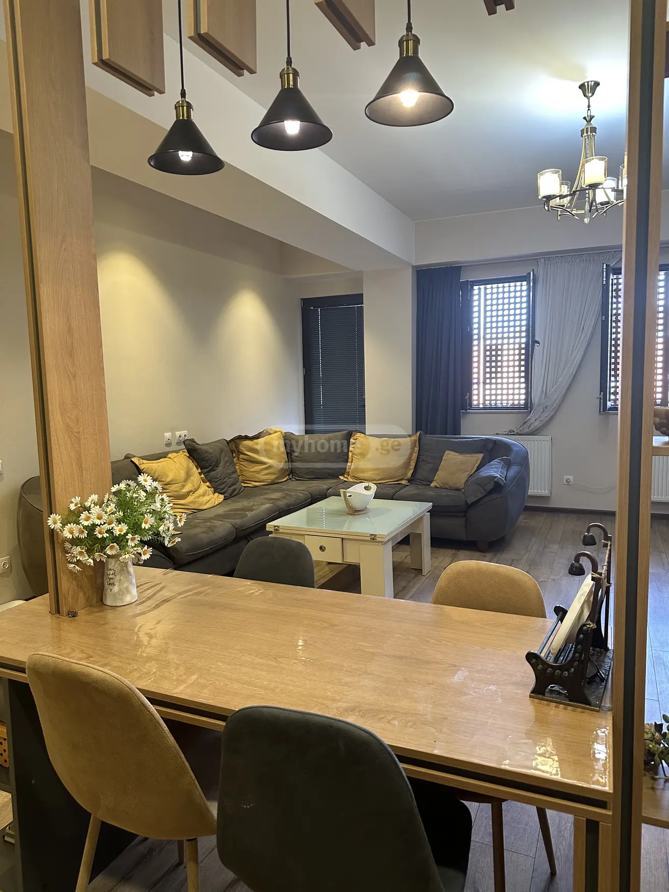 For Sale 4 room  Apartment in Mtatsminda dist. (Old Tbilisi)