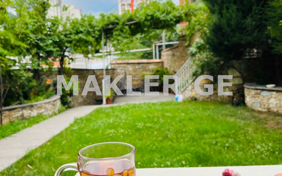  Satılık 250 m²  Villa in Vake dist.  in  Shatberashvili st. 