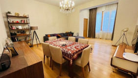 Satılık 3   Daire in Mtatsminda dist. (Old Tbilisi)